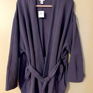 Athlete, purple with inside belt and big pockets. Sweatshirt material.